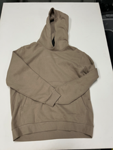 Load image into Gallery viewer, Lululemon Sweatshirt Size Medium
