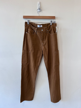 Load image into Gallery viewer, Levi Pants Size 3/4 (27)
