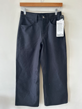 Load image into Gallery viewer, Lululemon Athletic Pants Size 0 (24)
