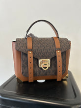 Load image into Gallery viewer, Michael Kors Purse Large
